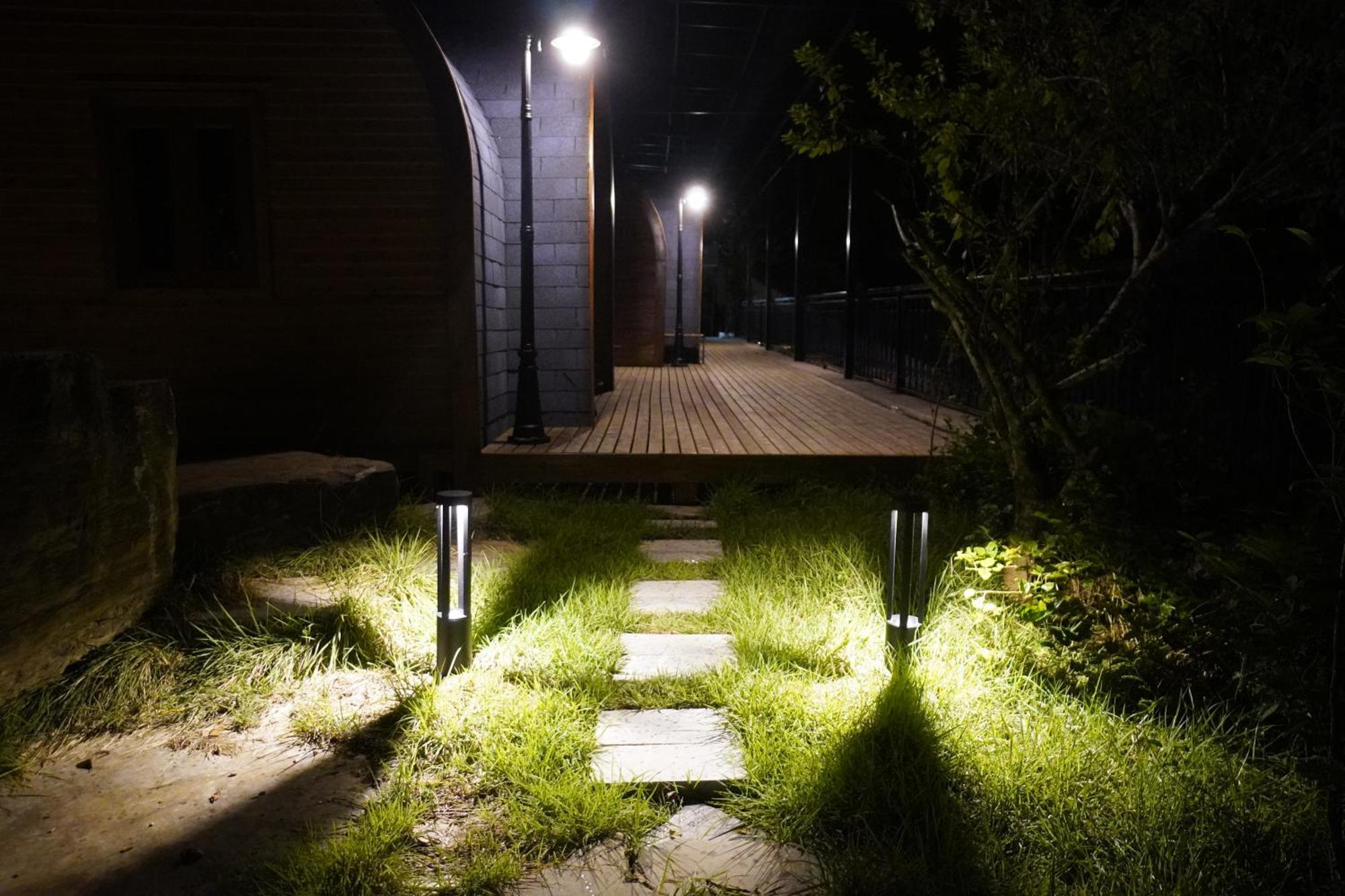 Lotus Premium Lodge - Lotus Group Tours ハザン エクステリア 写真